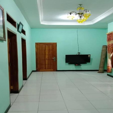 Villa Akbar Sawarna Exterior photo