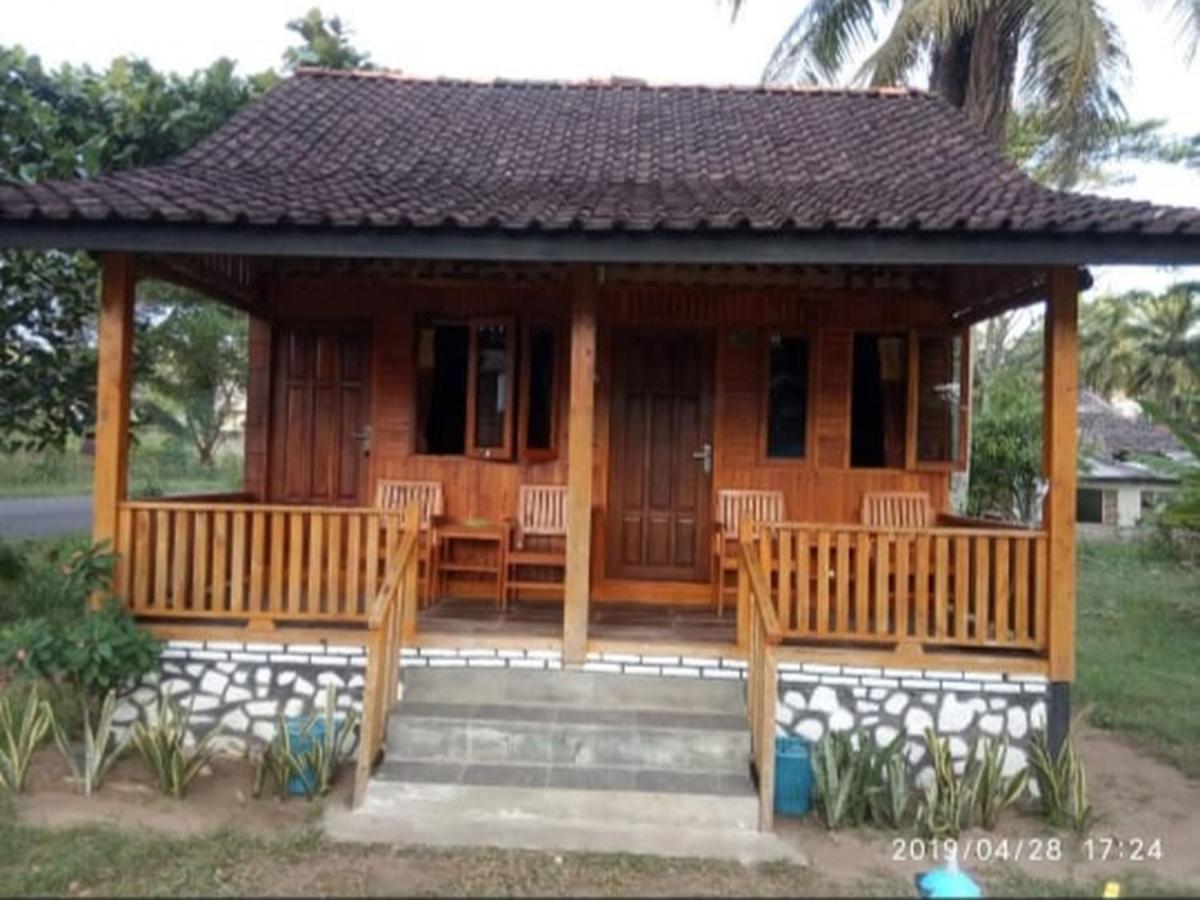 Villa Akbar Sawarna Exterior photo